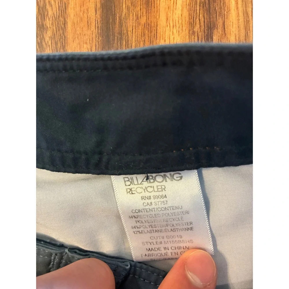 Billabong drawstring design 19